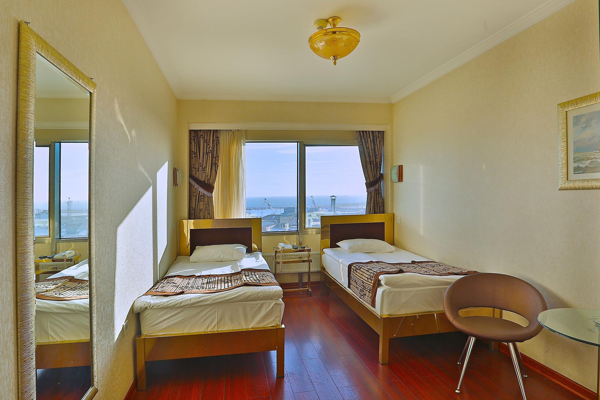Grand Madrid Hotel Isztambul Kültér fotó