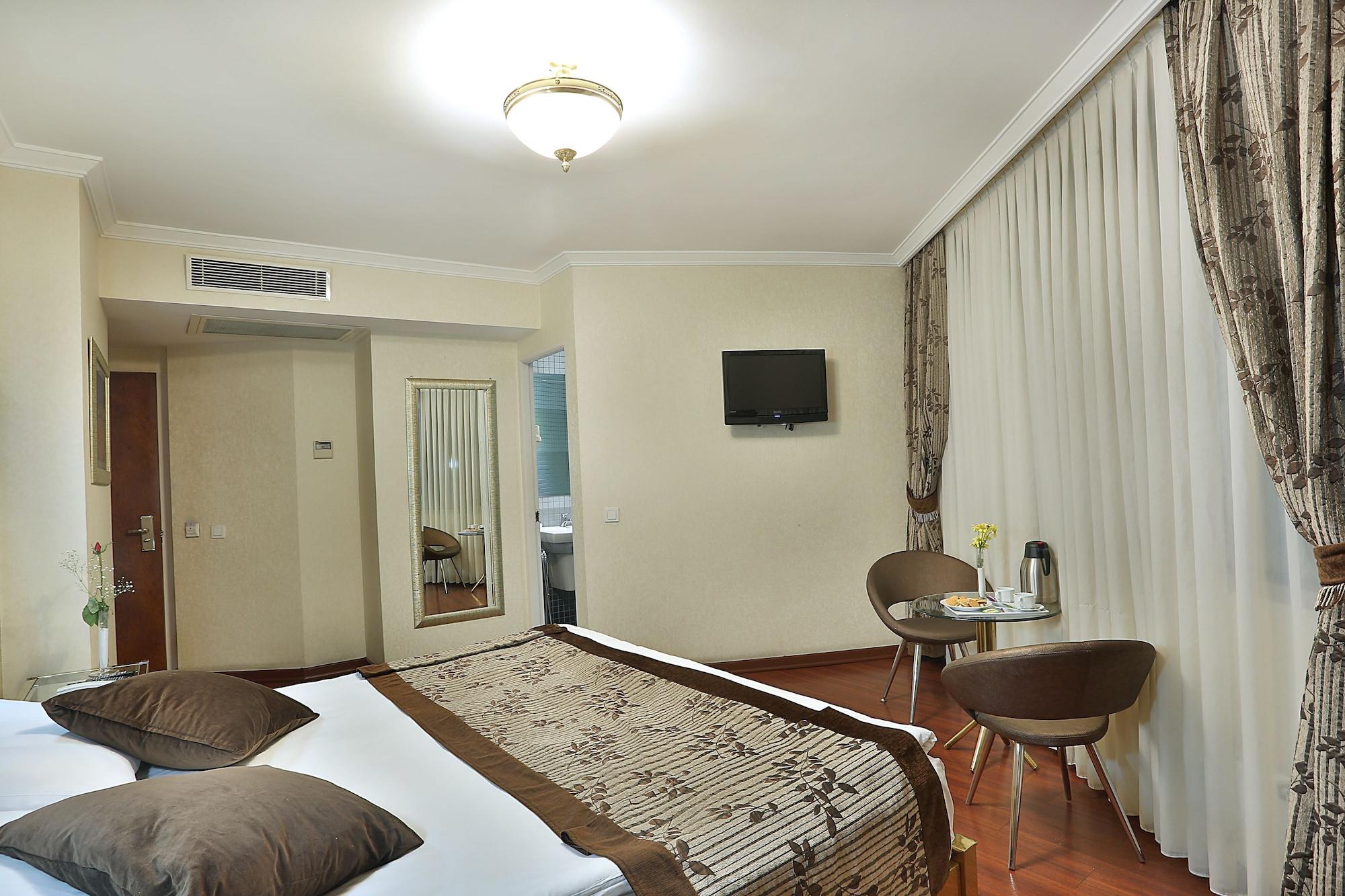 Grand Madrid Hotel Isztambul Kültér fotó