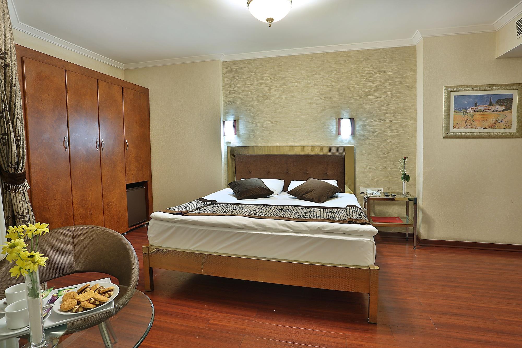 Grand Madrid Hotel Isztambul Kültér fotó