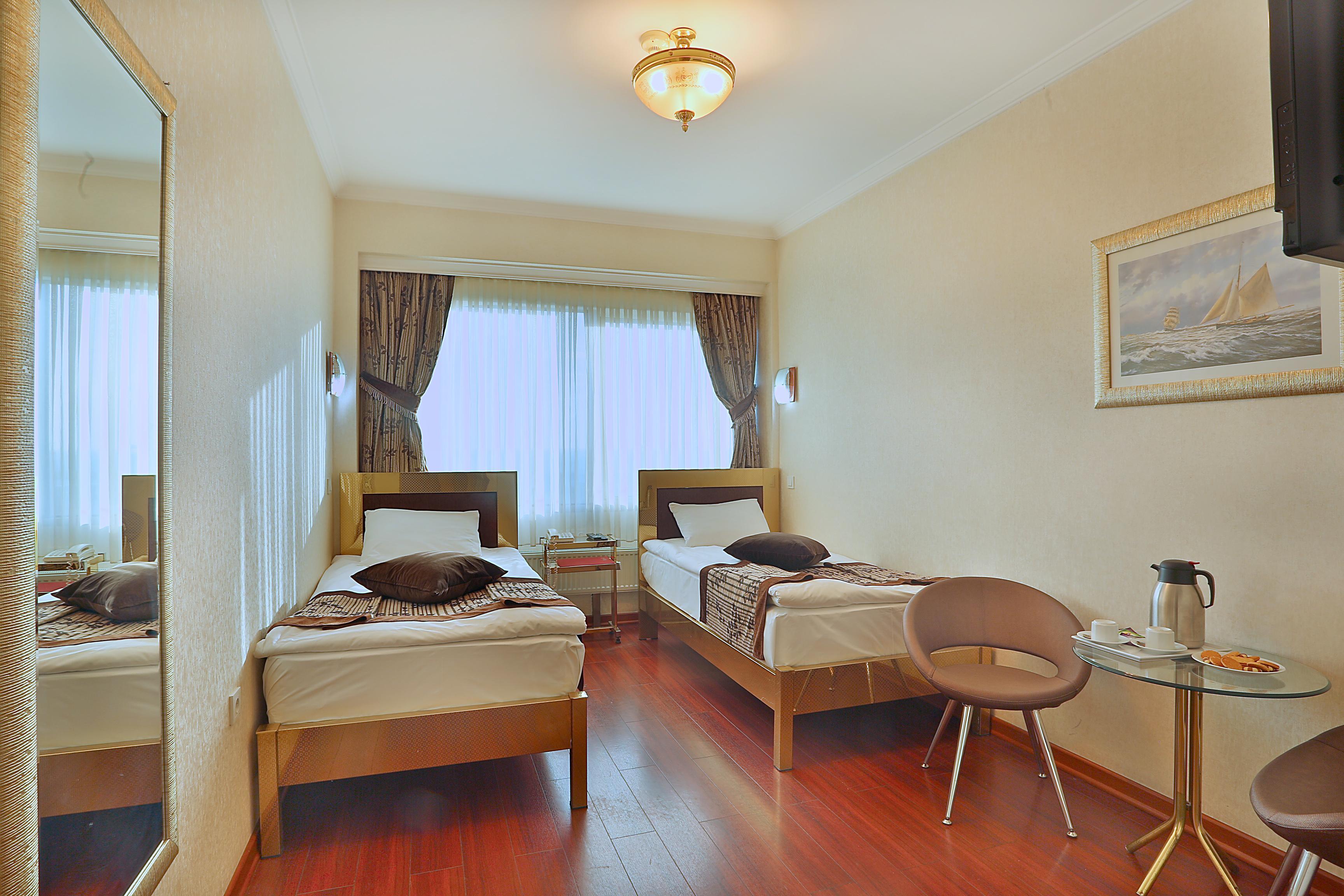 Grand Madrid Hotel Isztambul Kültér fotó