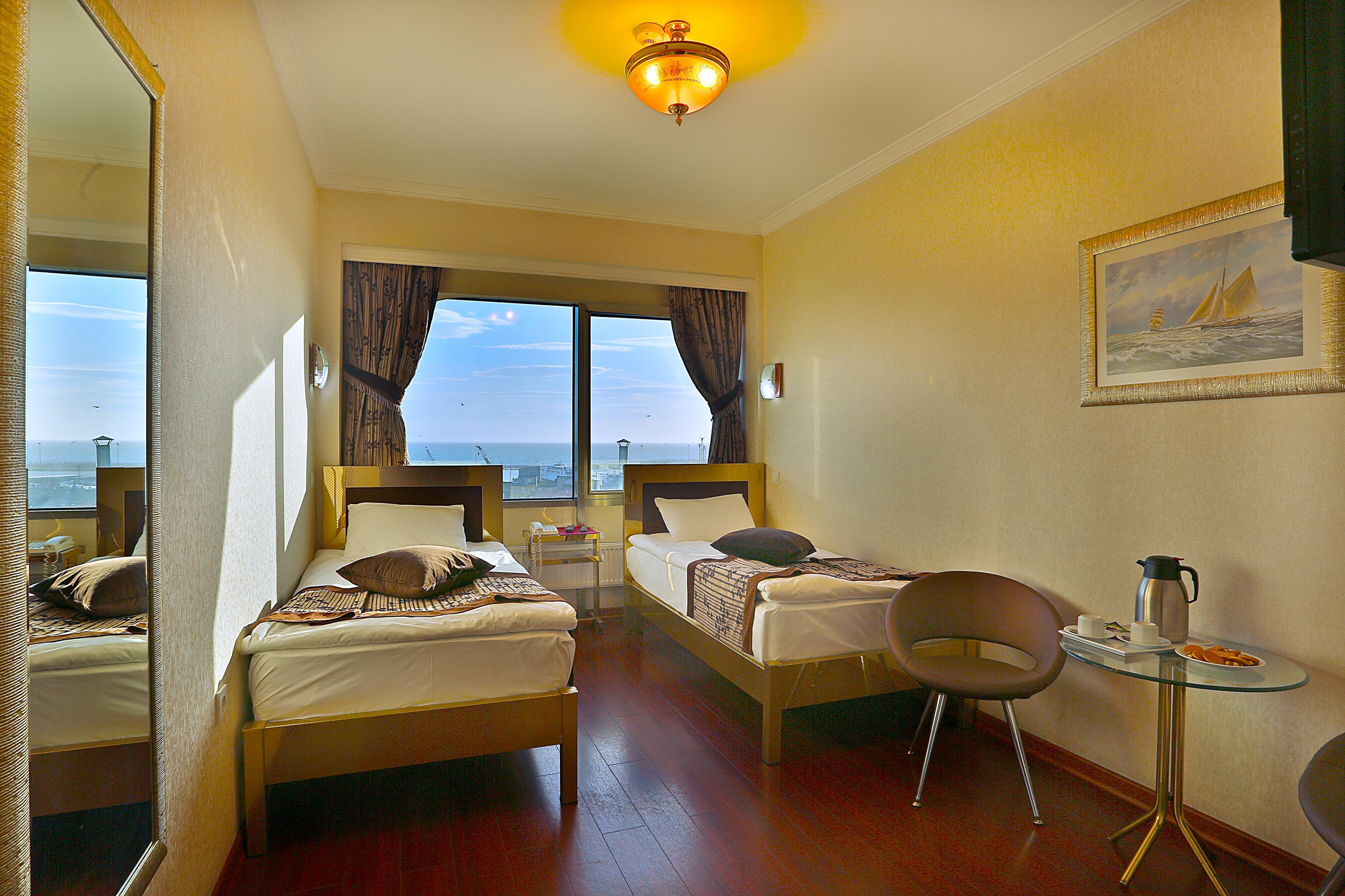 Grand Madrid Hotel Isztambul Kültér fotó
